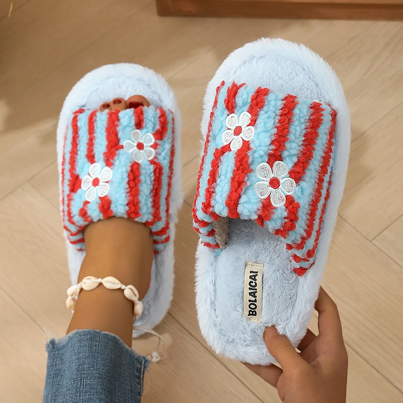 Çiçek Nakışlı Çizgili Peluş Te - Korean Lifestyle Aesthetic incelemesi ve fiyatı