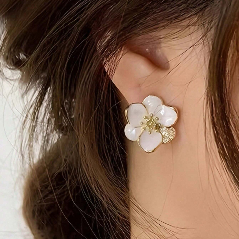 Beyaz Renkli Çiçek Desenli, Ko - Korean Women Lifestyle incelemesi ve fiyatı